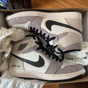 Air Jordan 1 Element Shoes